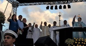 Carlos Eduardo celebra a fé e festejando a padroeira de Natal