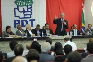 Lupi afirma, em reunião da Executiva, que candidatura de Ciro é irreversível