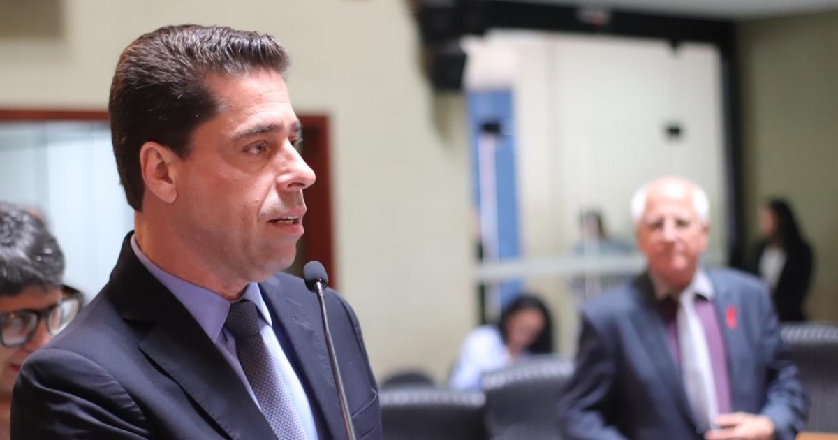 Aprovado PL de Marcelo Santos que reserva vagas em concursos no